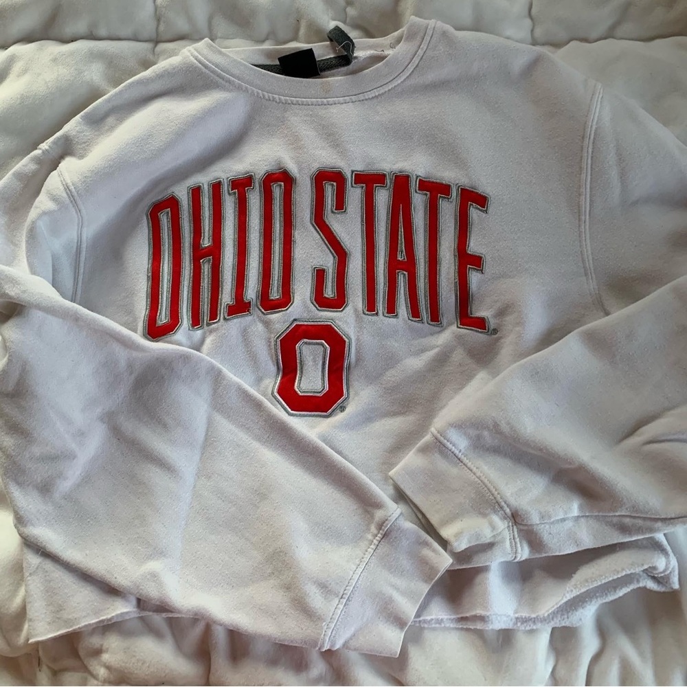 cropped ohio state crew neck